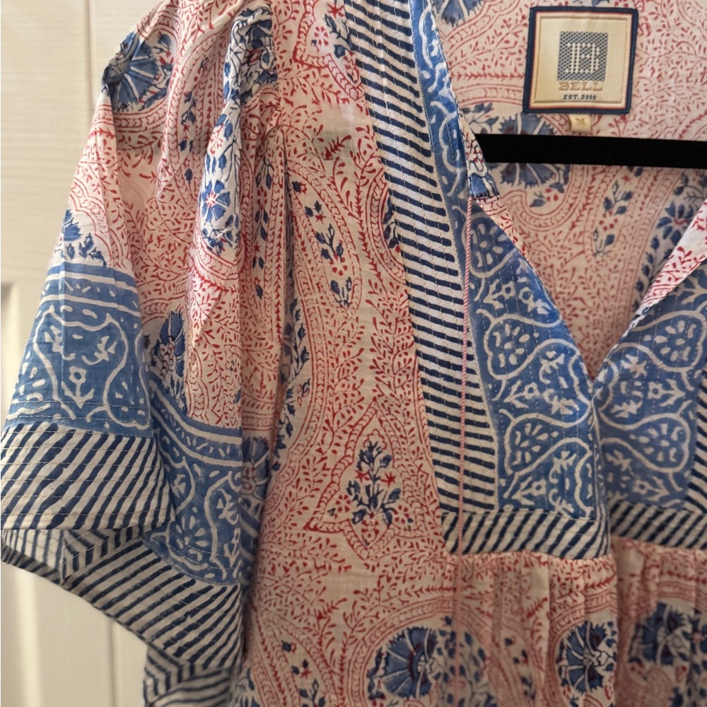 Bell by Alicia Bell Top Medium EUC MSRP $265 - Picture 2 of 4